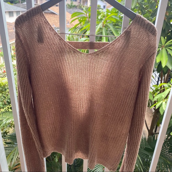 Open Back Pull Over - Picture 5 of 6